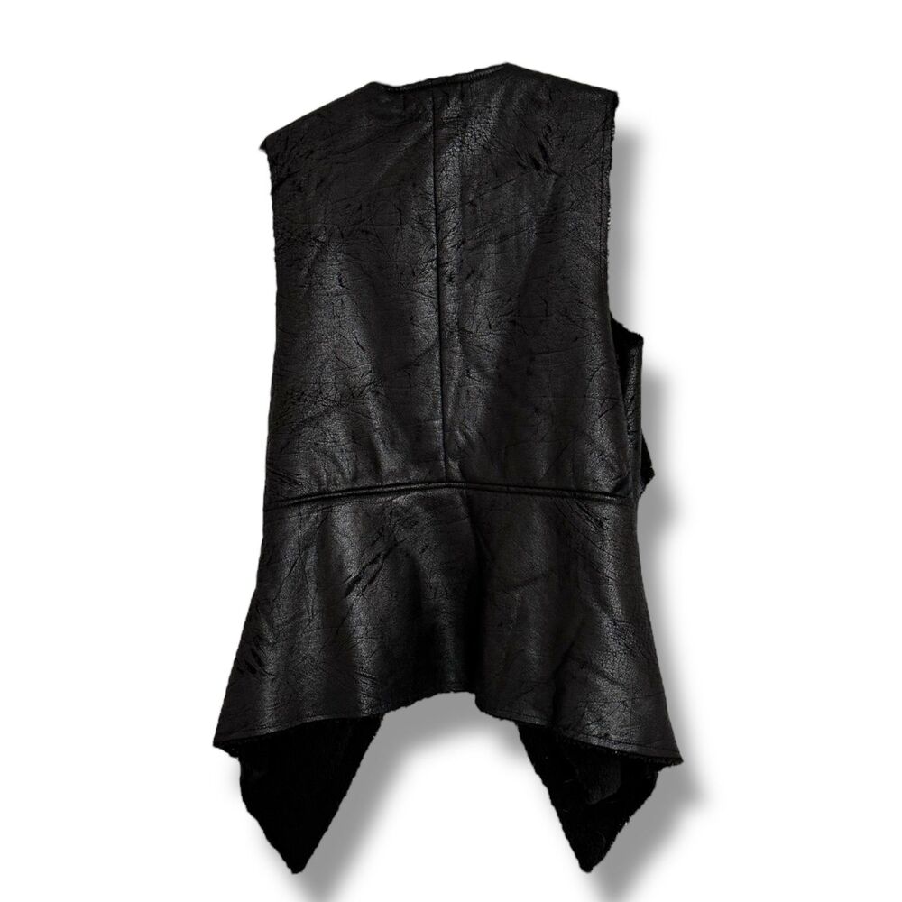 Rock & Republic Black Faux Leather Vest Open Front Sherpa Lined Women's Size XS - Picture 6 of 6